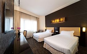 โฮเทลรอยัล แอต ควีนส์ (SG Clean Certified)